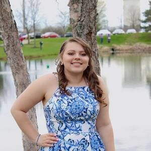 Meet your Posher, Candace